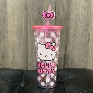 New Hello Kitty Pink Plastic Tumbler With Lid & Pink Bow Straw By Sanrio